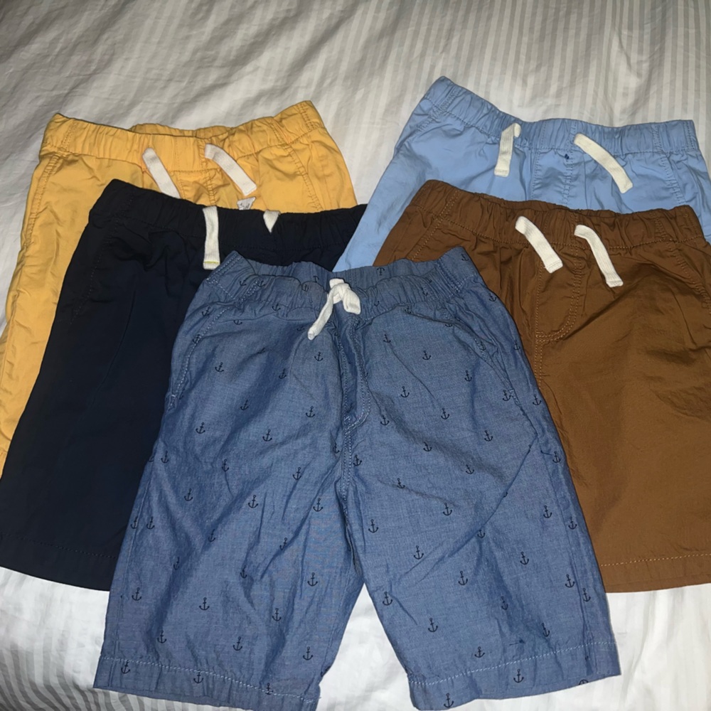 H&M boys size 6 shorts